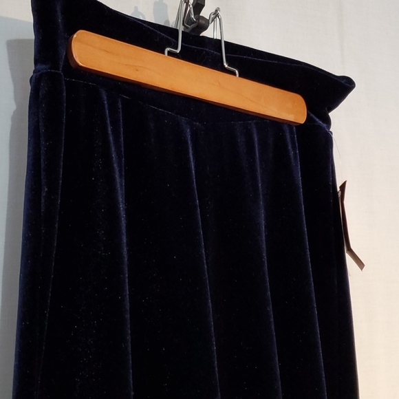 Velvet Palazzo Pants - Picture 2 of 9